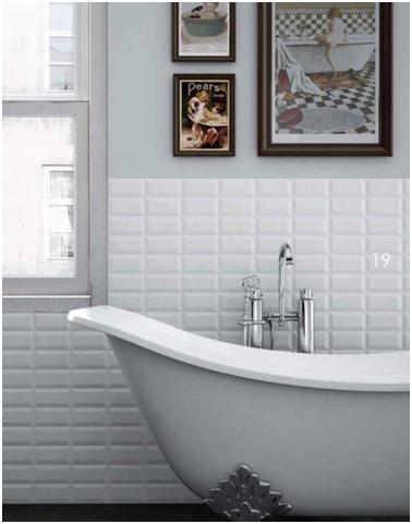 Roll Top Traditional Bath Bevelled white tiles